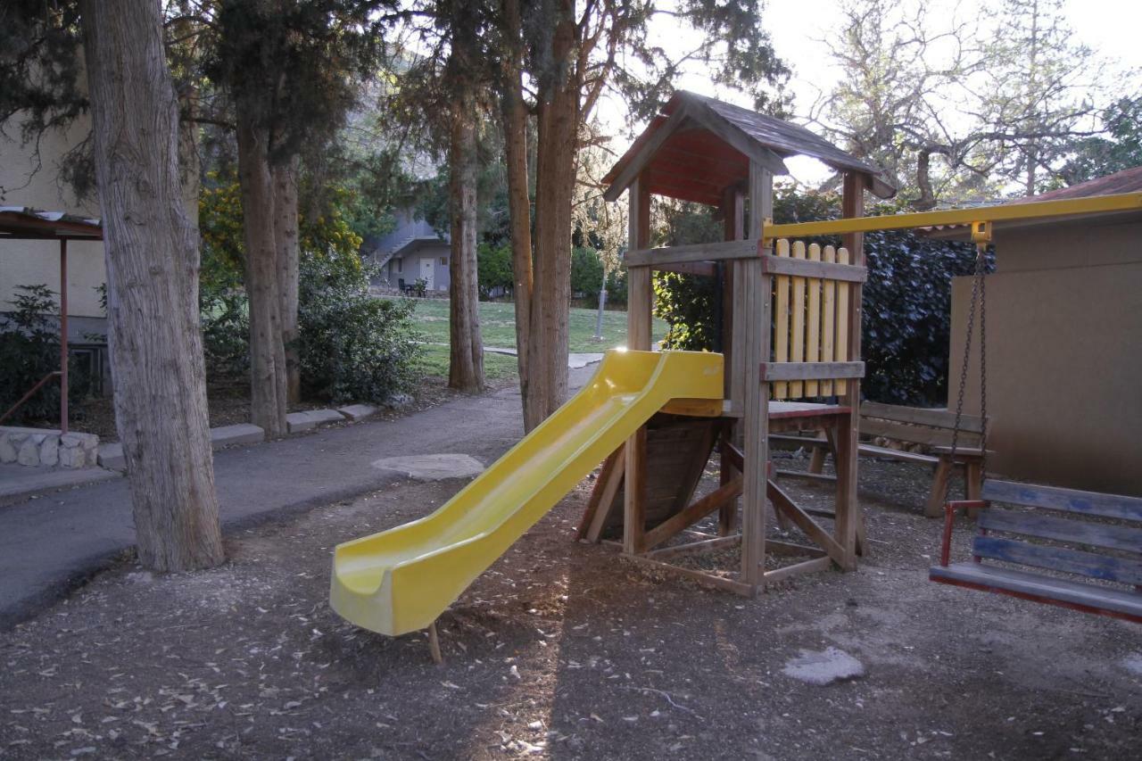 Kibbutz Beit Alfa Guest House Bet Alfa Bagian luar foto