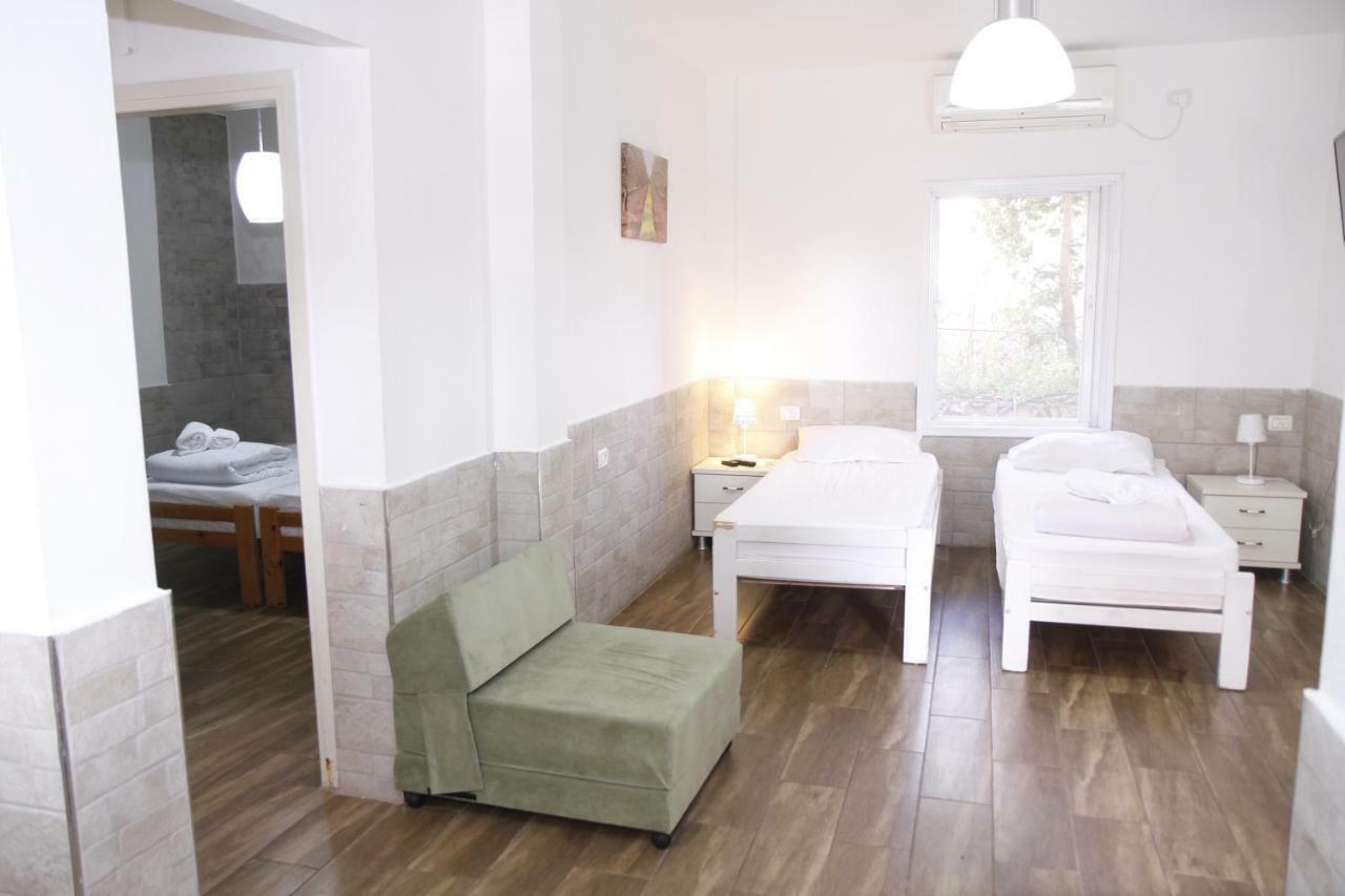 Kibbutz Beit Alfa Guest House Bet Alfa Bagian luar foto